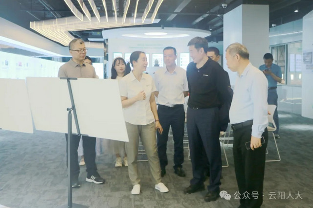 赵勇带队考察农文旅产业融合发展经验