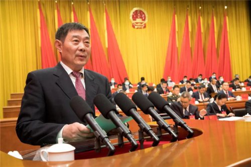 赵勇同志作报告